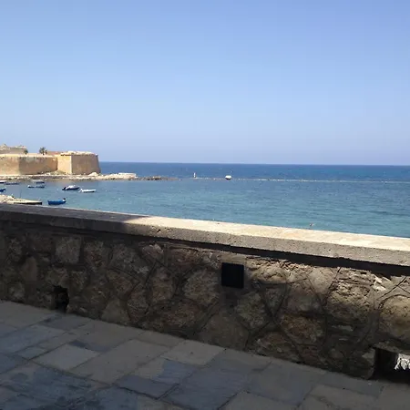 Lato Nord Il Blu Vista E Accesso Mare Diretto Trapani
